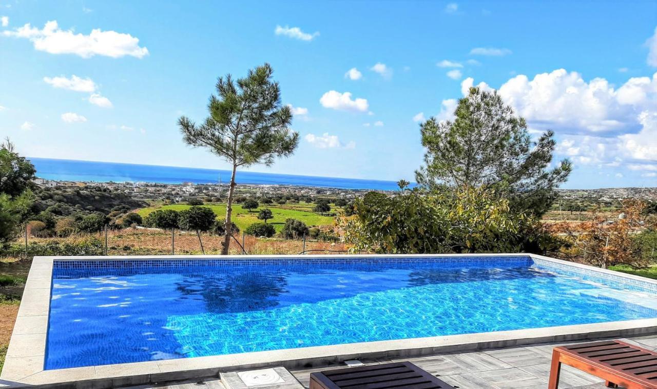 Villa Gavriel - Peyia Villa With Breathtaking Sea View, Peyia Villa With Private Pool, Secluded, Huge Outdoor Space, Mountain Views Eksteriør bilde